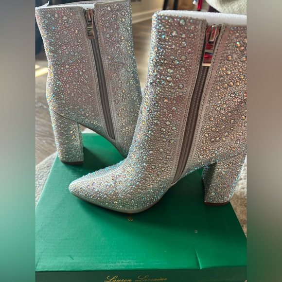 Lauren Lorraine Silver Glitter Rhinestone Ankle Boots! - Picture 1 of 9